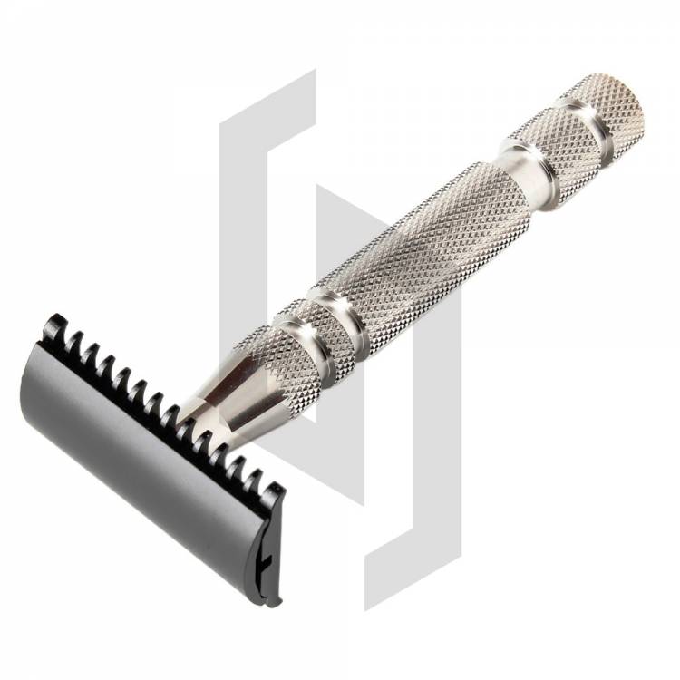 Stain Chrome Safety Razor with Open Comb