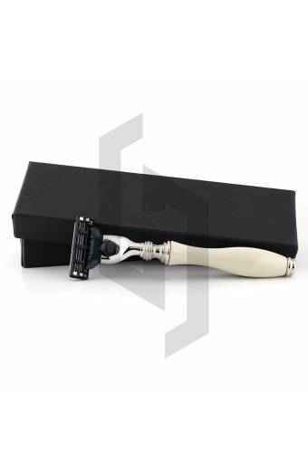 White Handle Cartridge Razor