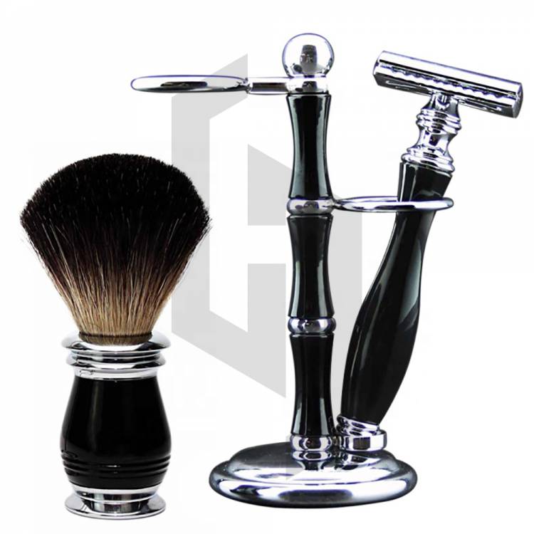 Professional Black And Wooden Coloring Shaving Set