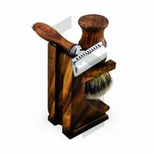 WOODEN BOX WITH SHAVING SET