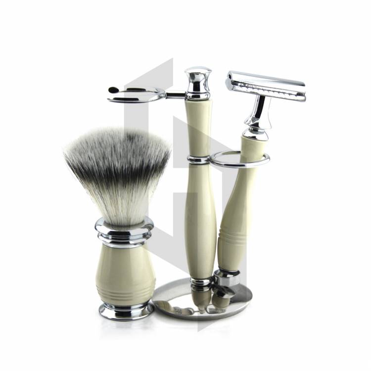 LUXURY SHAVING KIT IN IVORY 